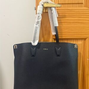 Furla Black Women's Tote Bag
